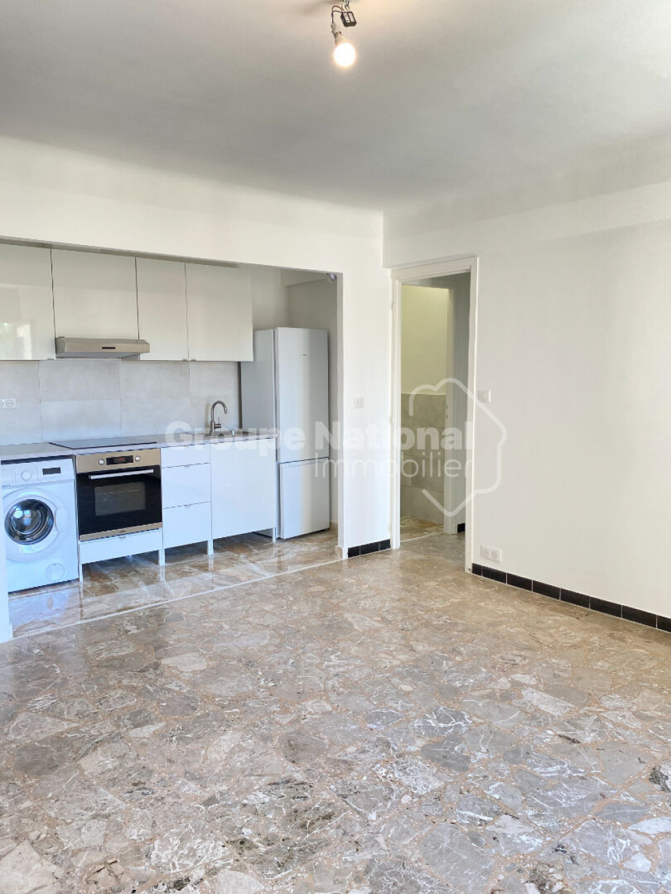 Image d'un arles appartement t2 de 38 m2 à 580€ à arles (13104)